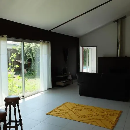 Magnifique Maison En Pierres * Bonnetan